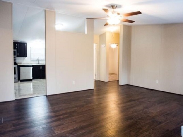 Foto del edificio - 813 Ryans Ferry Rd