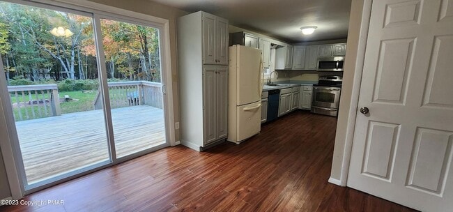 Building Photo - 172 Shannon Dr