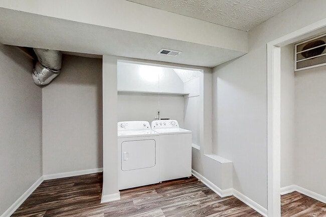 Building Photo - 3580 Morning Creek Dr