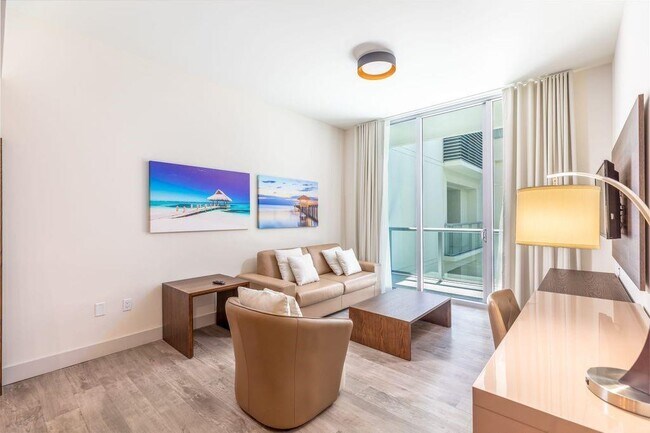 Foto del edificio - 777 N Ocean Dr