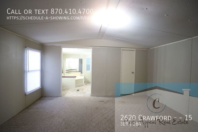 Building Photo - 2620 Crawford Dr