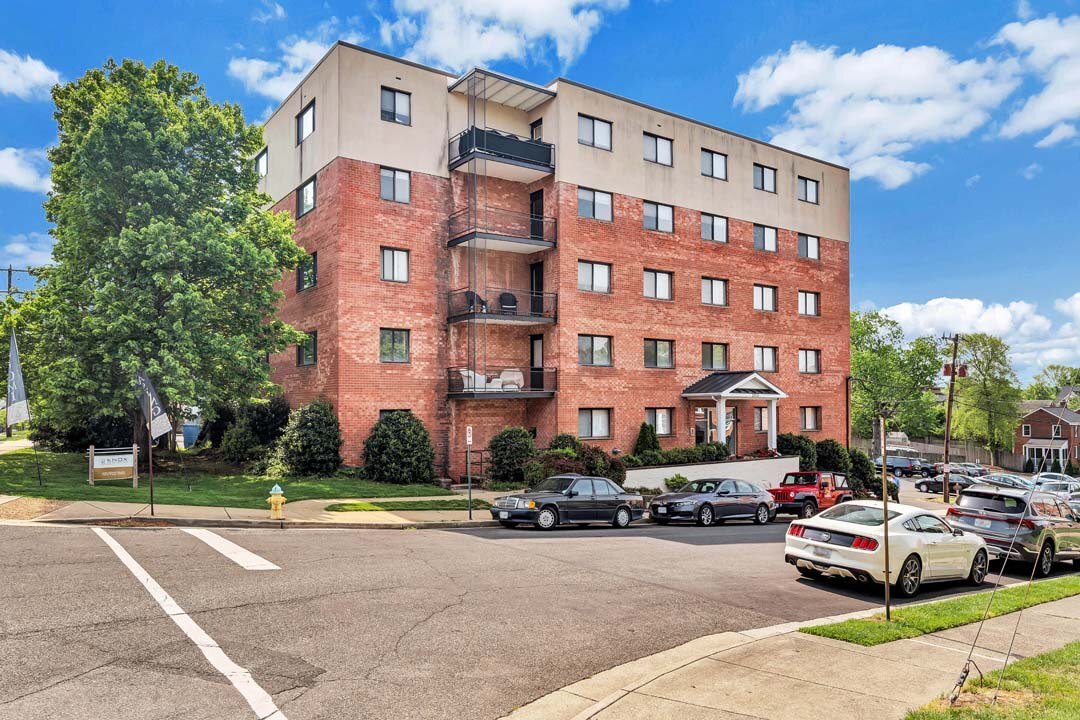 Lee Heights Apartments Apartments in Arlington, VA