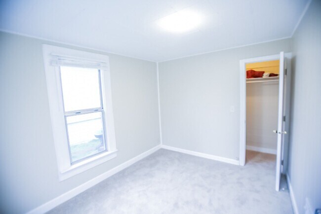 Foto del edificio - 3619 Lombard Ave