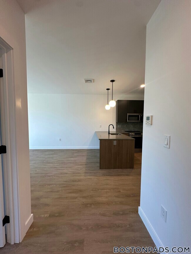 Foto del edificio - 199 Gardner St