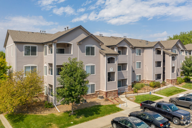 Building Photo - Fox Meadows