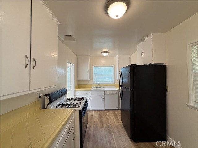 Building Photo - 2862 Knoxville Ave