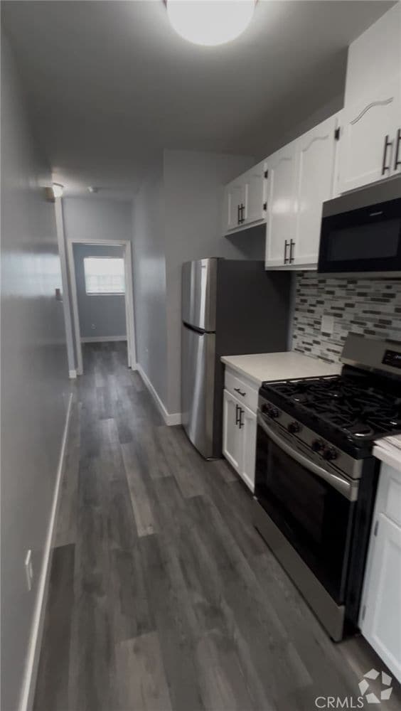Building Photo - 1032 Normandie Ave