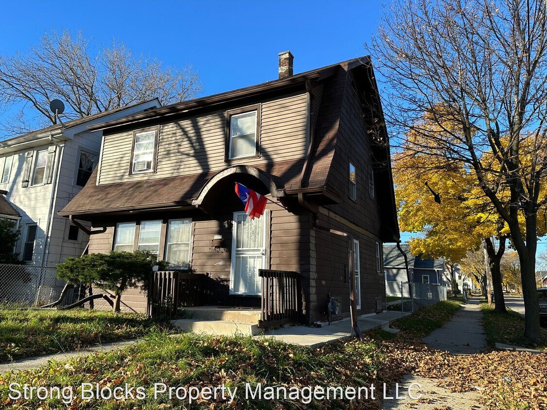 Primary Photo - 3 br, 1 bath House - 3853 N 3RD ST