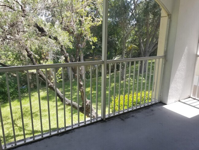 Foto del edificio - 815 W Boynton Beach Blvd