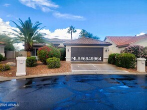 Building Photo - 14750 W Avalon Dr