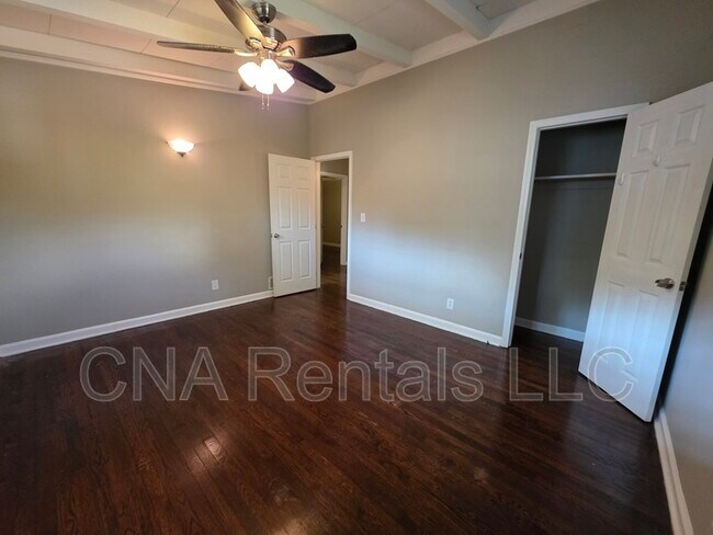 Building Photo - 3659 Ashwood Dr SE