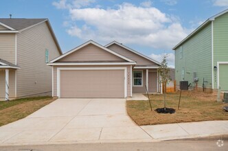 Building Photo - 14038 Piglet Trl