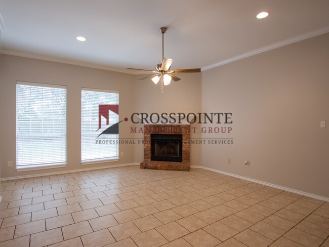 Foto del edificio - 5716 Bostick Dr