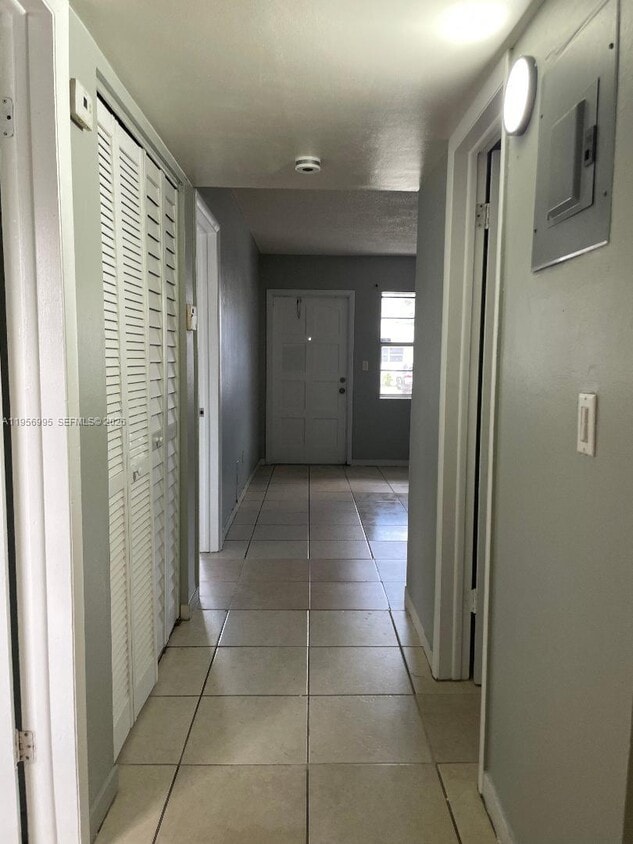 Foto del edificio - 5440 SW 38th Ct