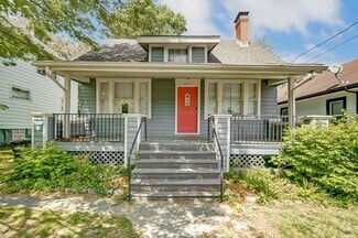 Building Photo - 2012 Hewitt Ave