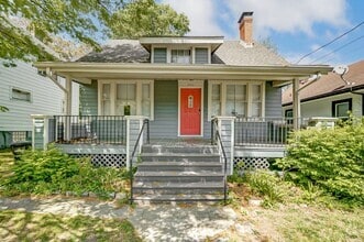 Building Photo - 2012 Hewitt Ave
