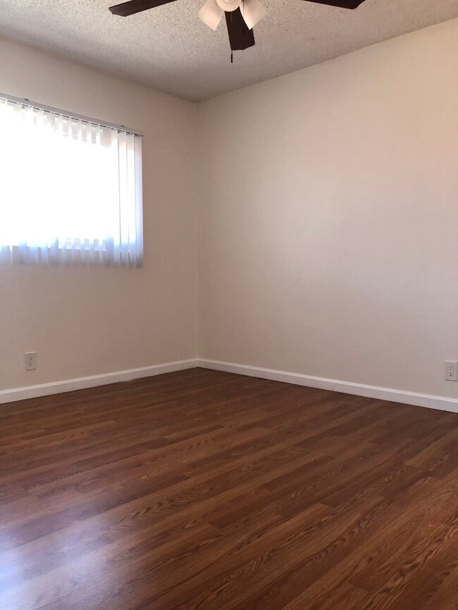 Building Photo - 11828 Eucalyptus Ave