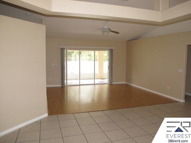Building Photo - 66 Russell Dr