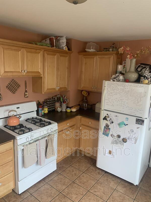 Photo - 70 North St Apartment