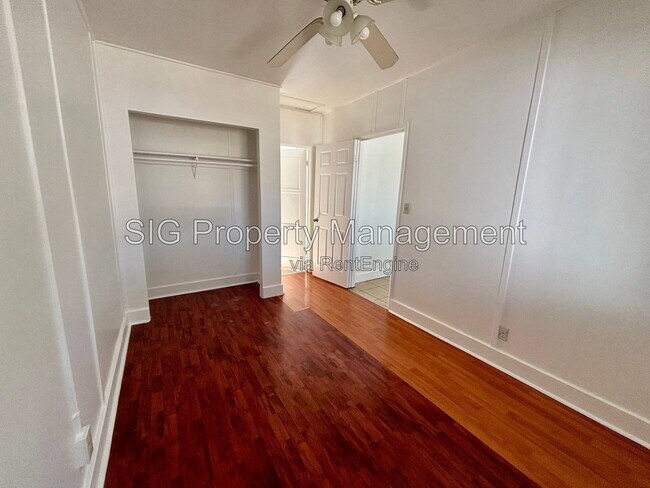 Foto del edificio - 10156 Helendale Ave