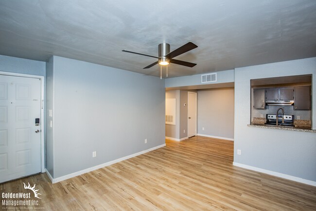 Foto del edificio - Charming 2Bdm 2Ba Condo in Gated Community!