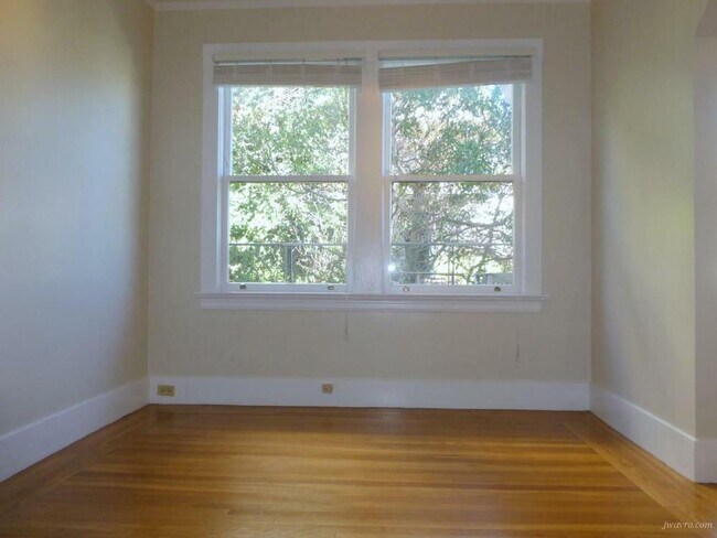Foto del edificio - 2420 Market St
