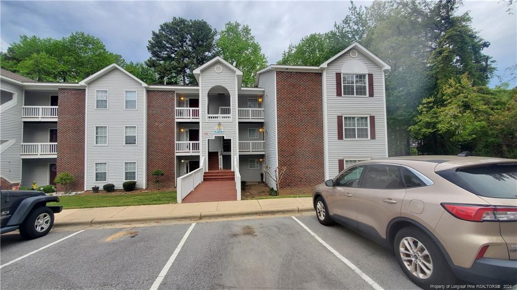 241 Waterdown Dr, Fayetteville, NC 28314 Condo for Rent in