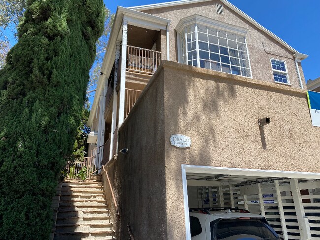 Foto del edificio - 400 Landfair Ave