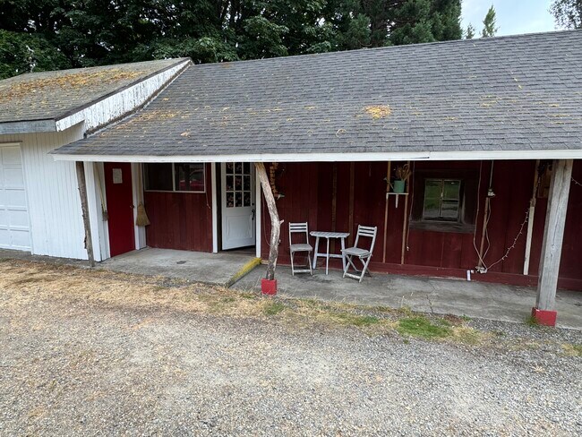 Foto del edificio - 16218 Vashon Hwy SW