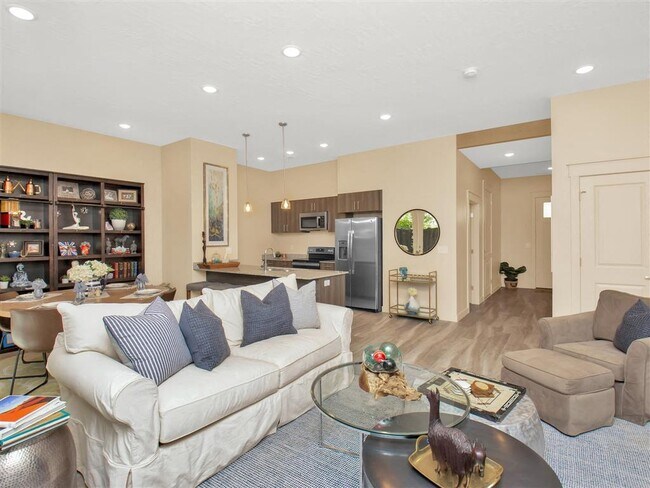 Foto del edificio - Alpine Townhomes