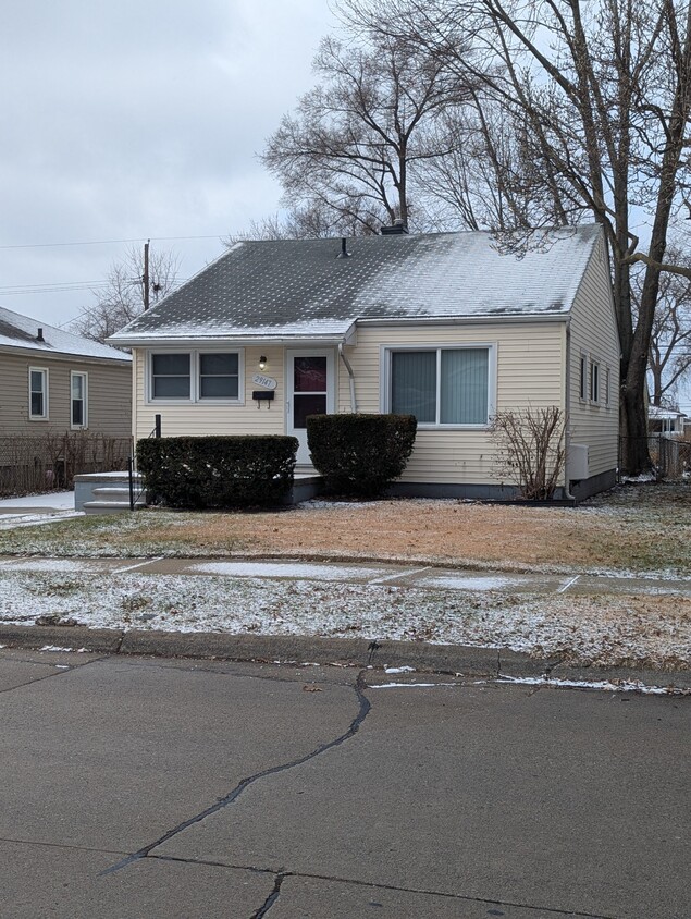 Foto principal - 29147 Tawas St