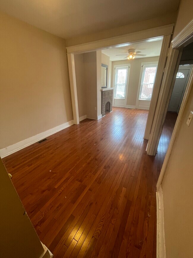 Comedor - 1806 N Gratz St