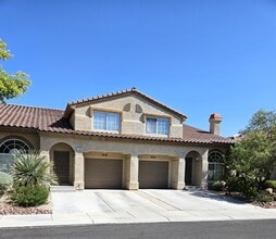 Building Photo - 7724 Bauble Ave