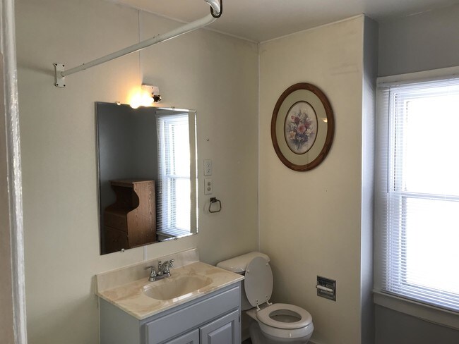 Foto del edificio - 402 N 12th St