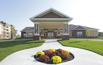 Skye At Arbor Lakes Apartments Skye At Arbor Lakes Apartments