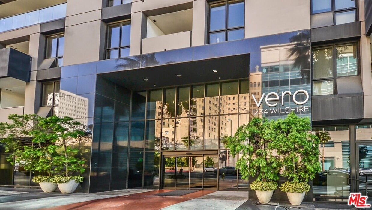 Foto principal - 1234 Wilshire Blvd