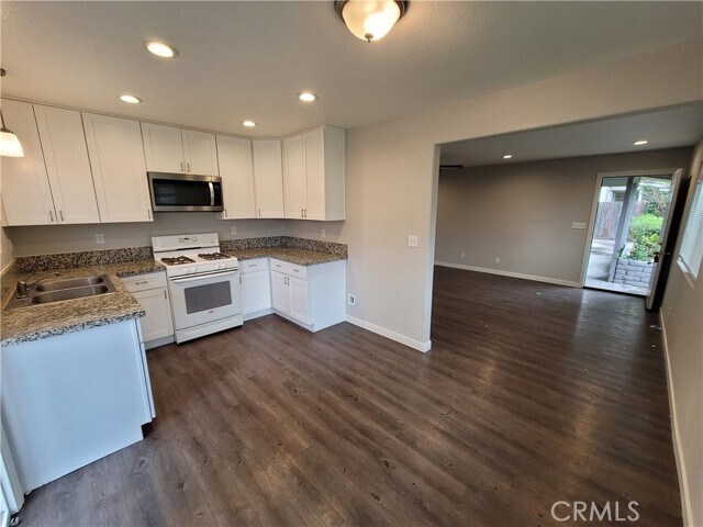 Foto del edificio - 25238 Taylor St