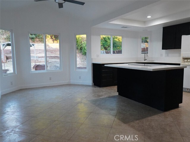 Building Photo - 26591 Ave Deseo