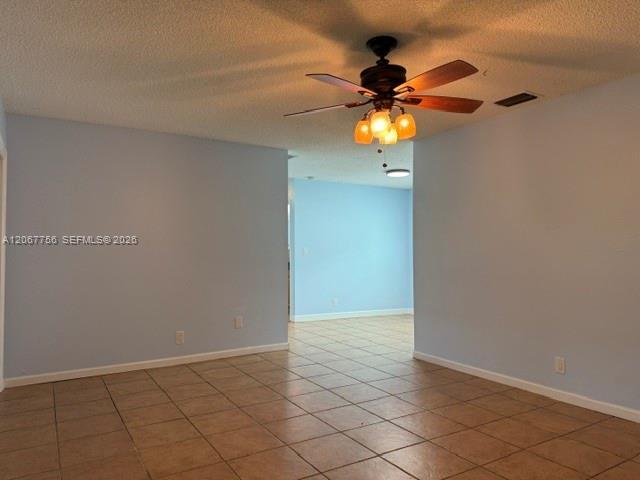 Foto del edificio - 516 SW 14th Ct