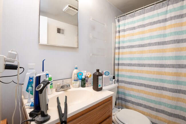 Foto del edificio - 730 7th St SE