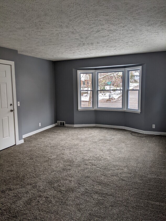 726 W Lapeer St Unit 1, Lansing, MI 48915 Apartments in Lansing, MI