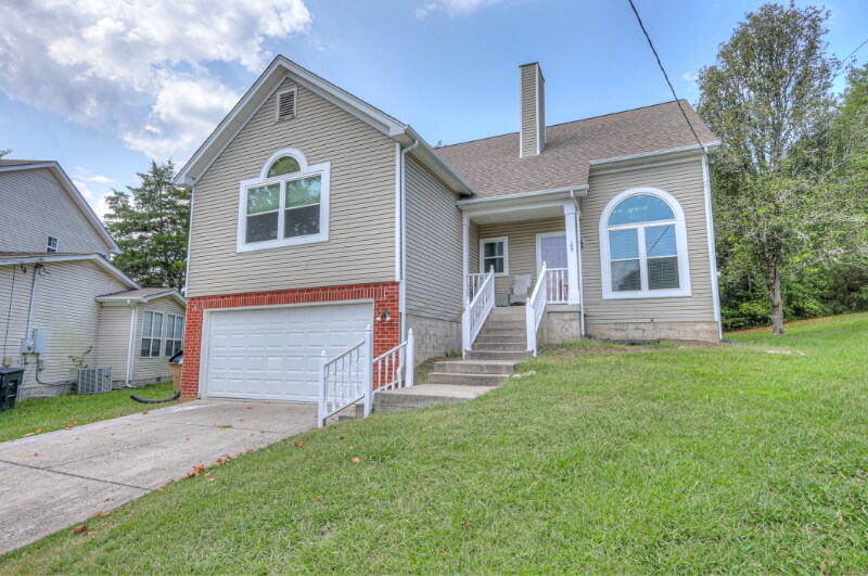 Foto principal - 109 Cedar Ash Ct