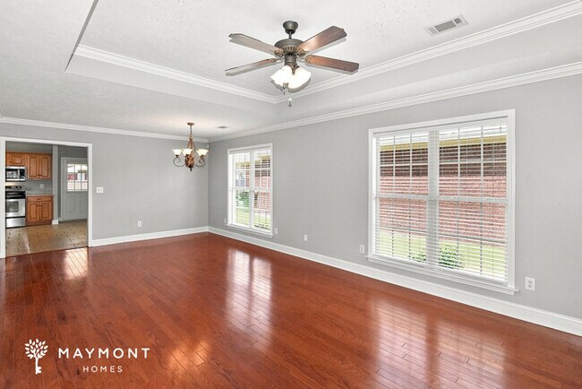 Foto del edificio - 8749 Lindsey Ln