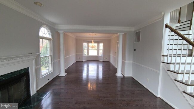 Building Photo - 10754 Blaze Dr