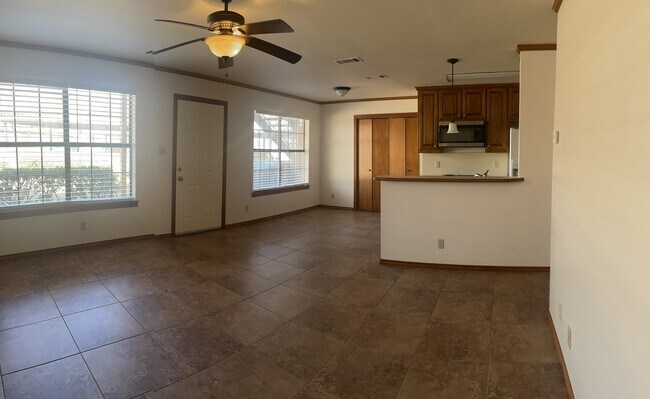 Foto del edificio - 113 Wildwood Ct
