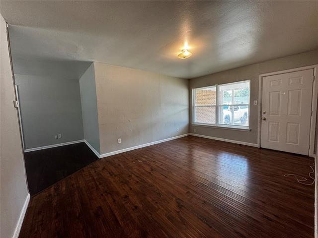 Foto del edificio - 1509 N O'Connor Rd