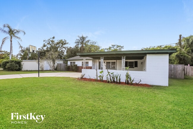 Building Photo - 1381 Viburnum Ln