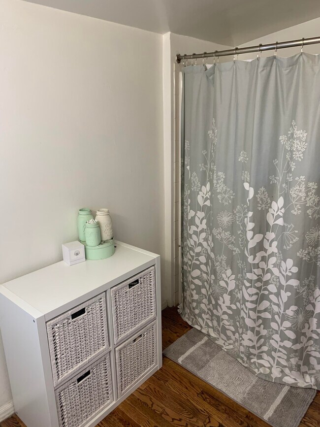 Foto del edificio - 3930 N Williams St