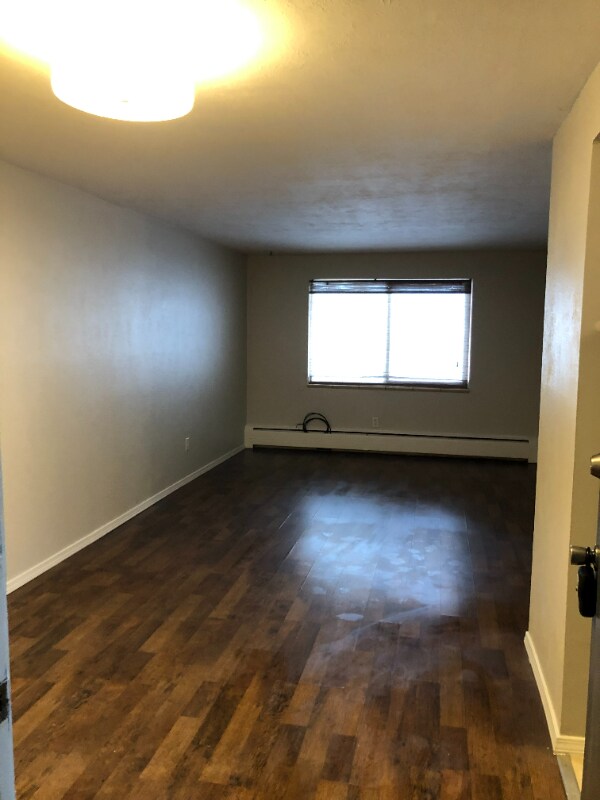 Foto del edificio - 825 Oak St