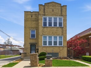 Building Photo - 9517 S Escanaba Ave